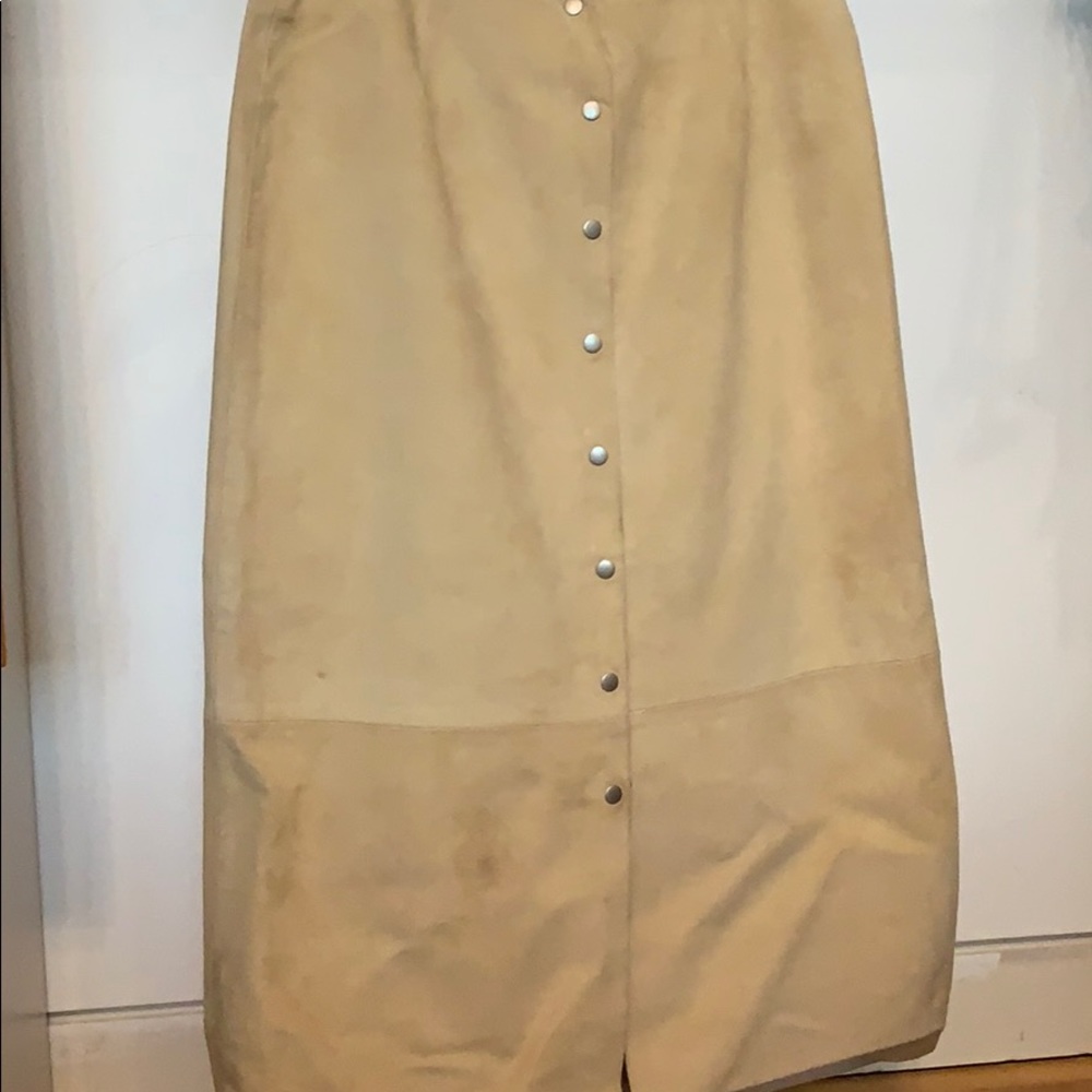 ISDA suede skirt